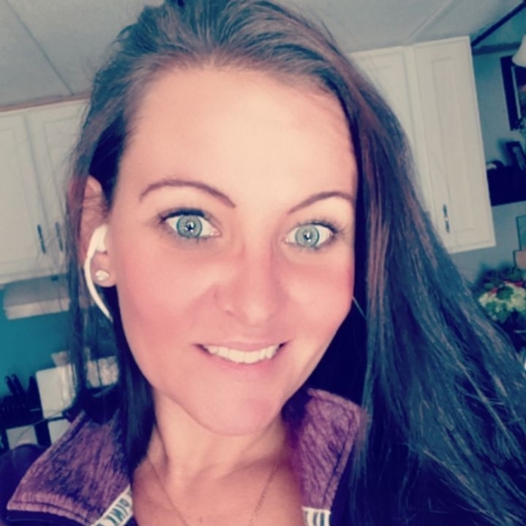 Meet your Posher, Brianne - Picture 8 of 8